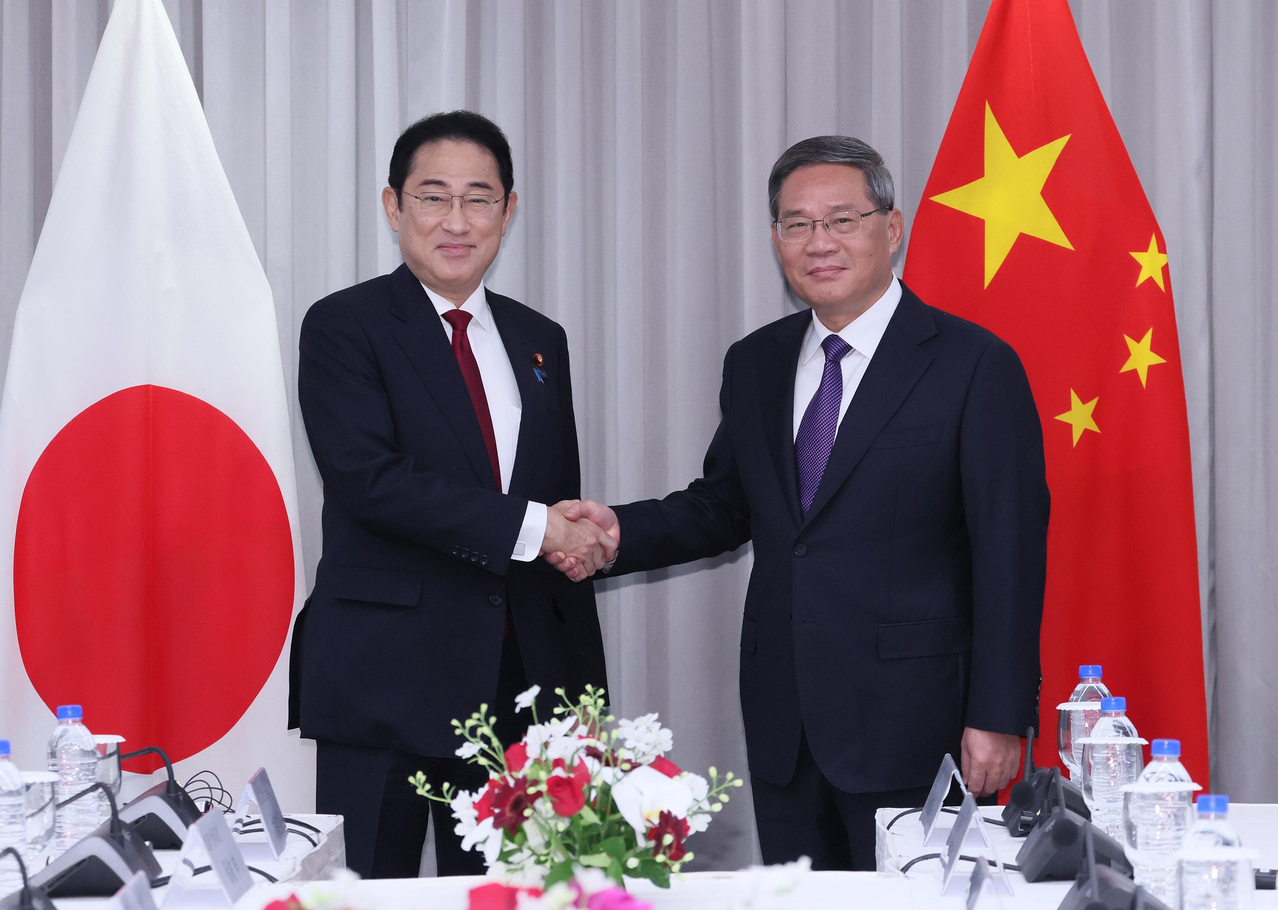 岸田首相が中国の李強国務院総理と会談