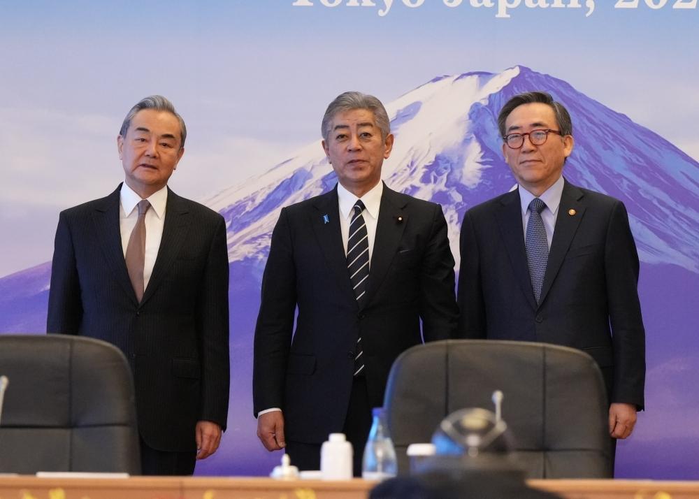 日中韓外相会議が開催された。