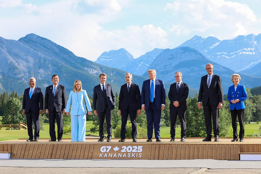 G7首脳の集合写真